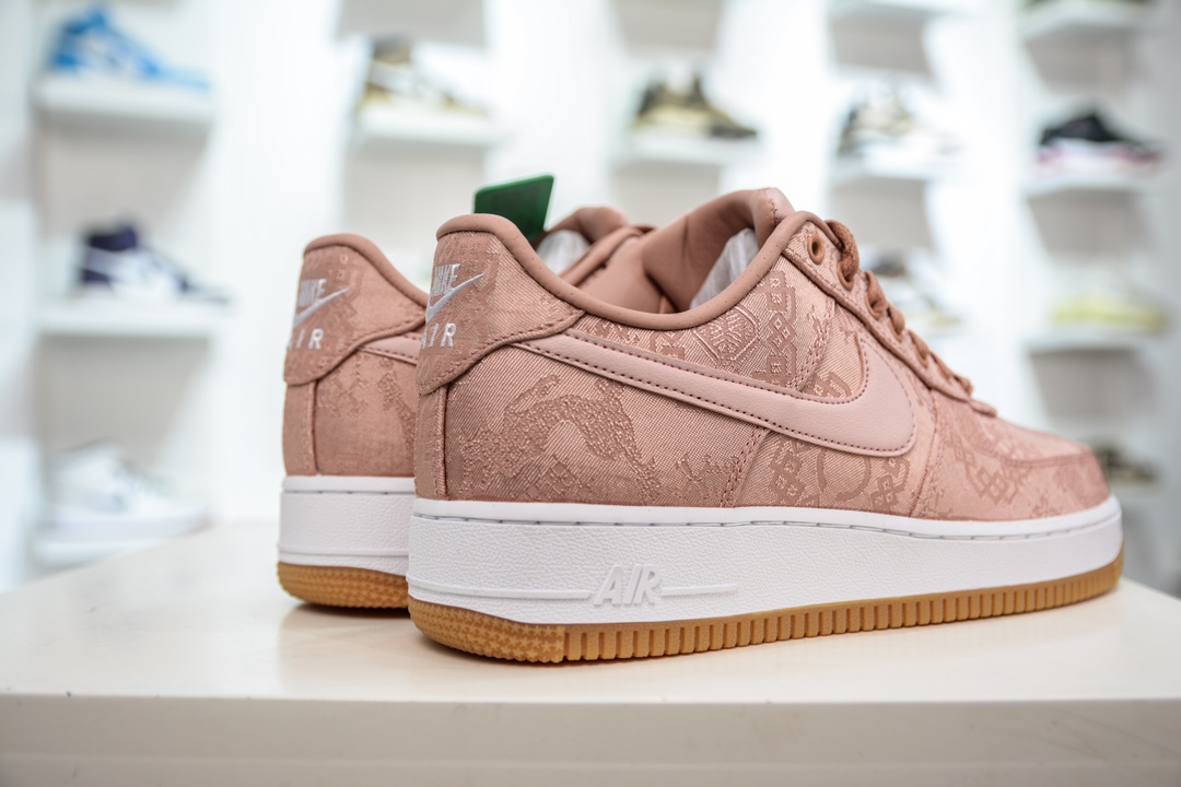 240  Clot x Nike Air Force 1 Premium 粉丝绸 双层面料  CJ5290-600