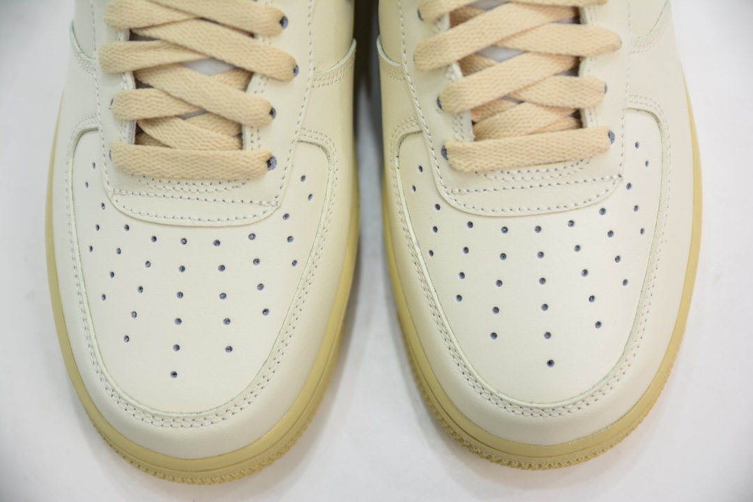 200 Nike Air Force 1 Low '07 LX "Certified Fresh" 防滑耐磨  DO9456-100