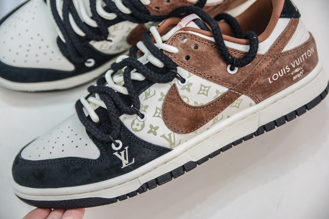 300 LV x Nike Dunk Low 黑棕拼接  SJ2068-233