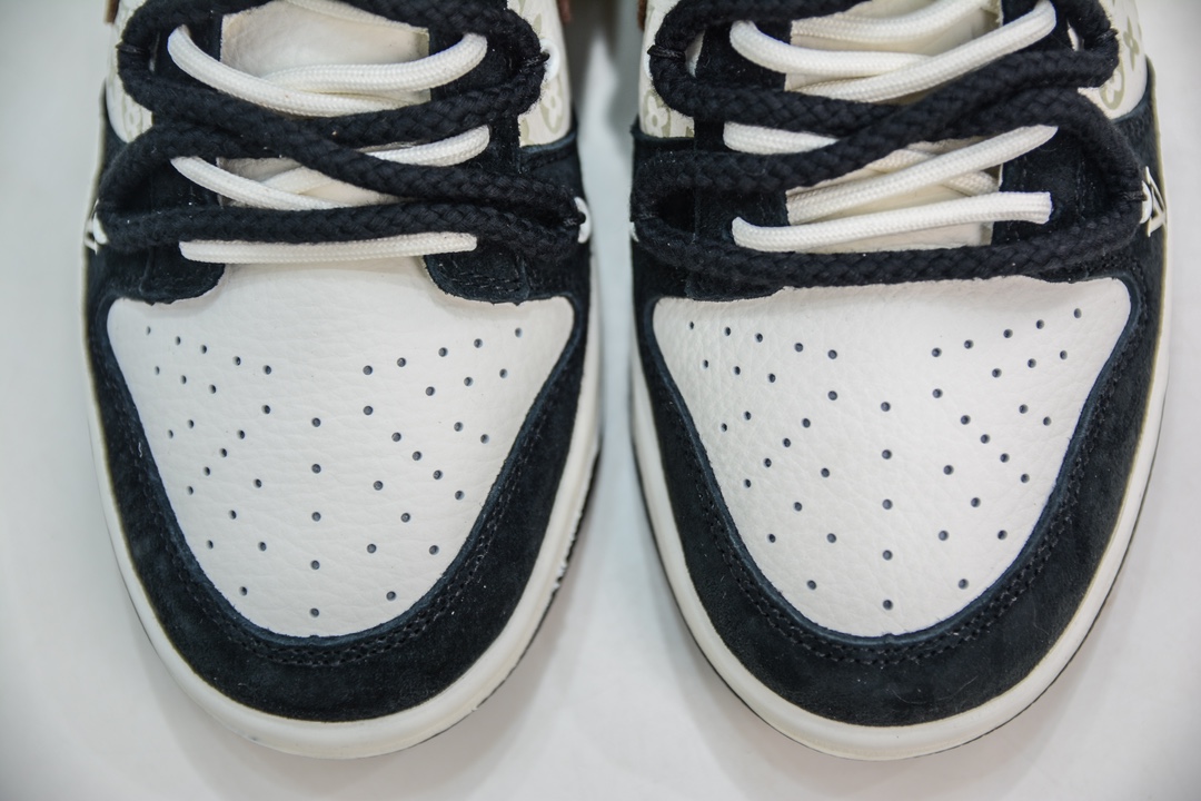 300 LV x Nike Dunk Low 黑棕拼接  SJ2068-233