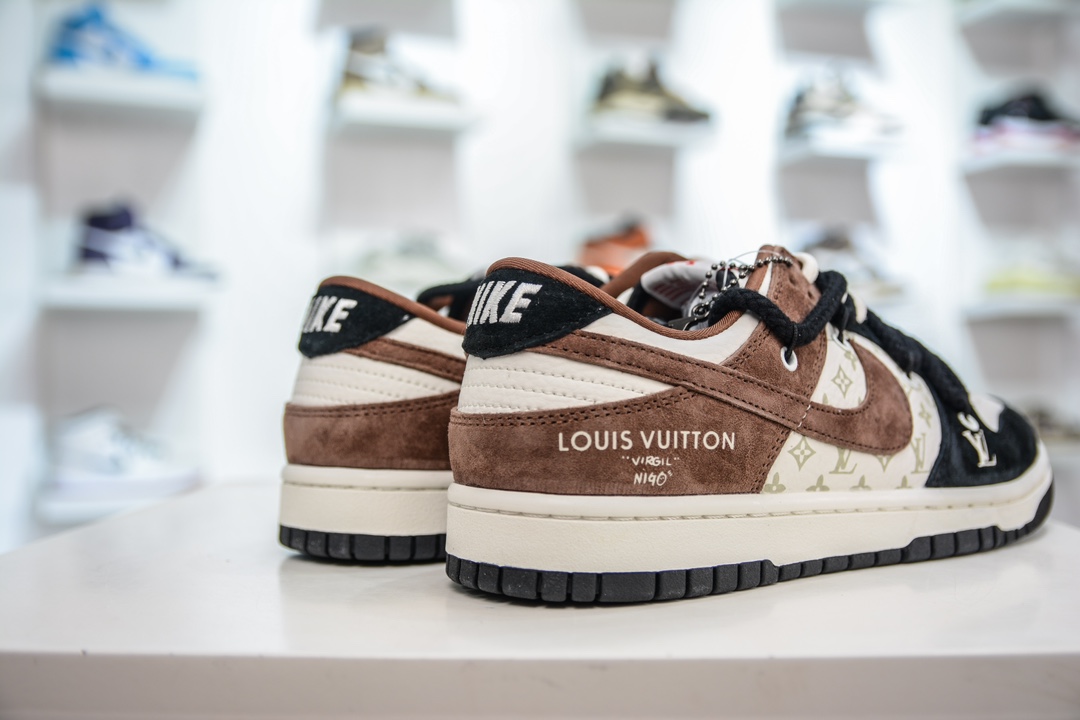 300 LV x Nike Dunk Low 黑棕拼接  SJ2068-233