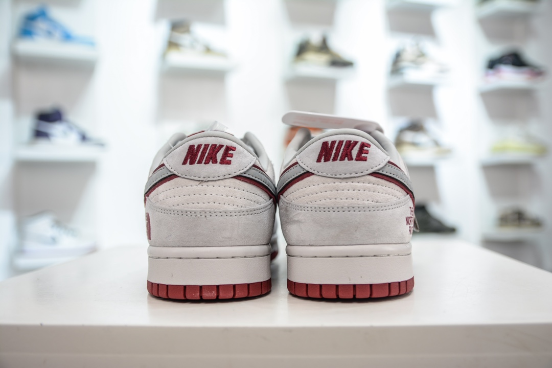 300 The North Face x Nike Dunk Low CDG 红  DQ1098-336