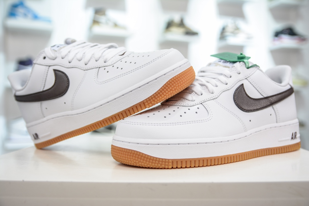 200 HY版纯原 Nike Air Force 1 空军一号 白黑生胶 低帮 休闲板鞋 DM0576-100