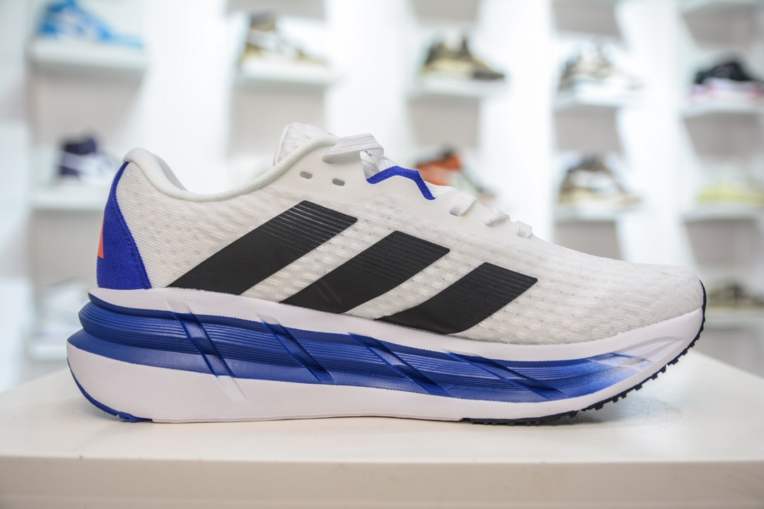 200 Adidas Adistar 1 系列休闲跑鞋 ID6165