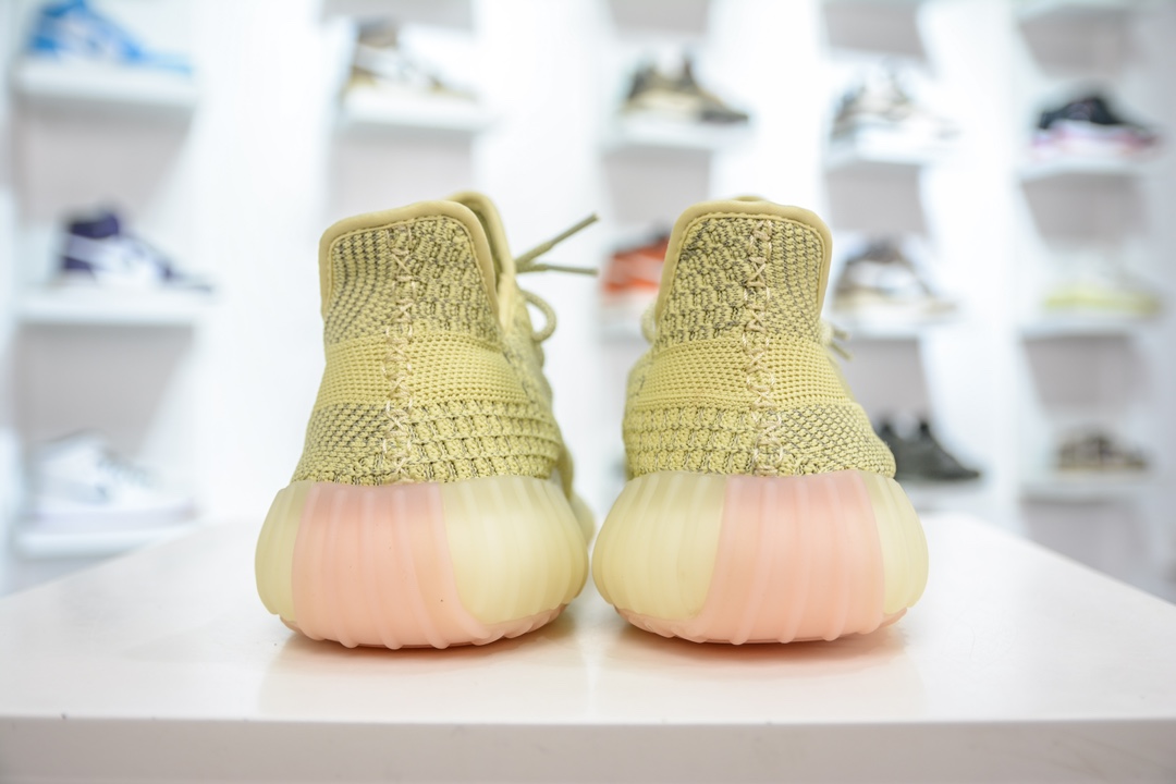 180 私人订单补齐 Yeezy 350V2 "Antlia" 脏黄满天星 FV3255