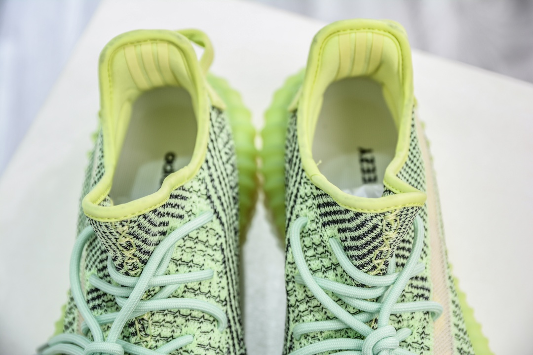 180 私人订单出货 纯原最佳平替版本 Adidas Yeezy Boost 350V2 "Yeezreel Reflective" 夜光绿 FX4130