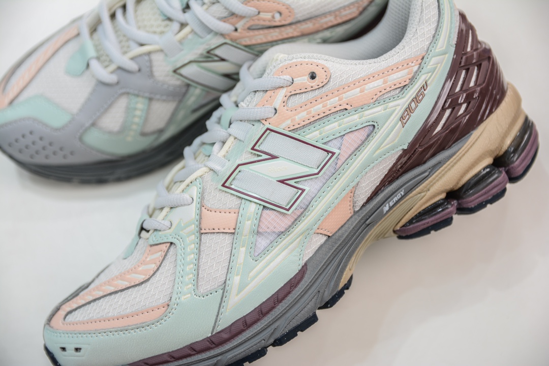 200 T版纯原 New Balance M1906ND 米青色 NB新百伦系列复古老爹风休闲运动慢跑鞋