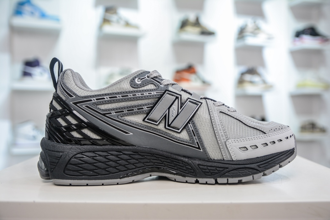 200 T版纯原 New Balance M1906RHA 灰黑 NB新百伦系列复古老爹风休闲运动慢跑鞋