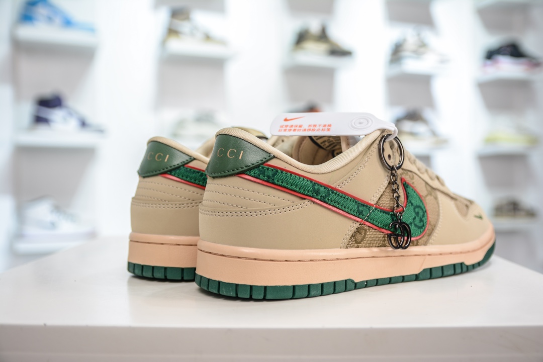 280 Gucci x Nike Dunk Low 米黄绿勾 FC1688-157