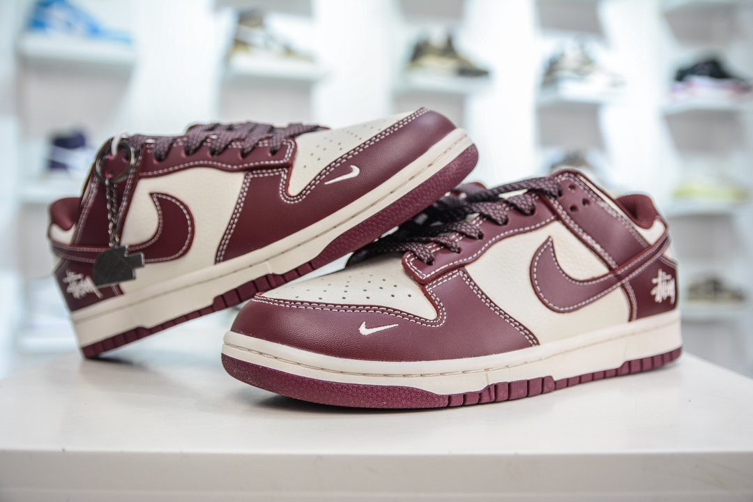280 Stussy x Nike Dunk Low 斯图西 酒红满天星 BB9898-001
