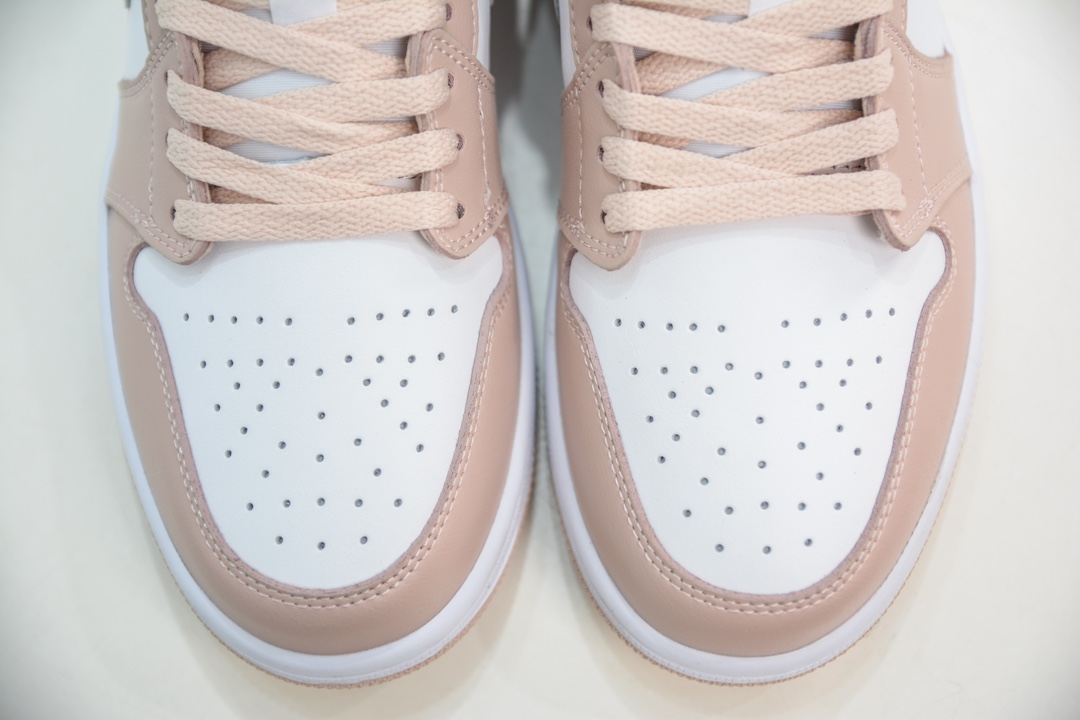 180 Air Jordan 1 Low AJ1乔1低帮休闲板鞋 DC0774-120