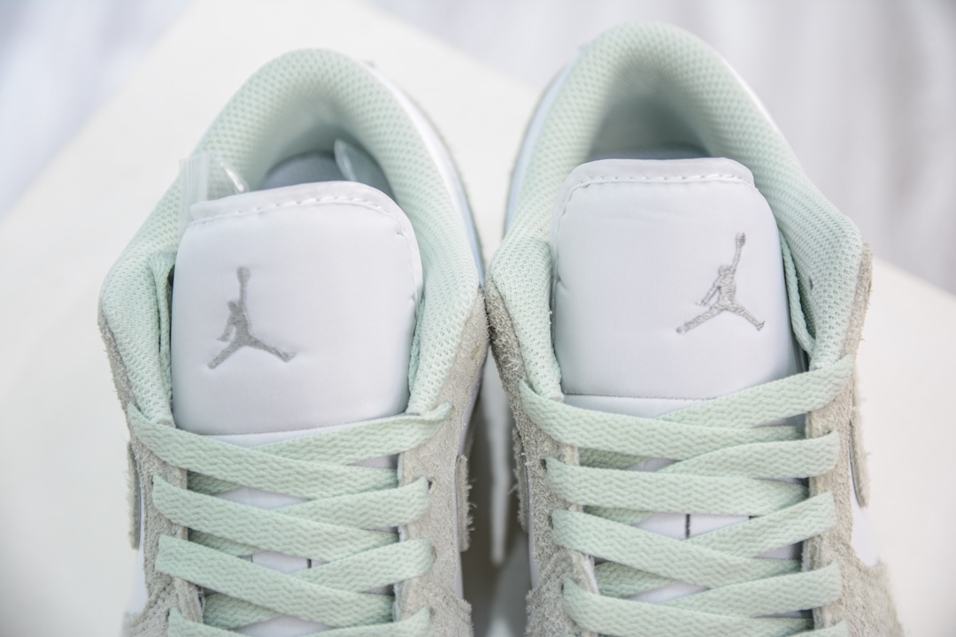 180 Air Jordan 1 Low AJ1乔1低帮休闲板鞋 FN5214-131
