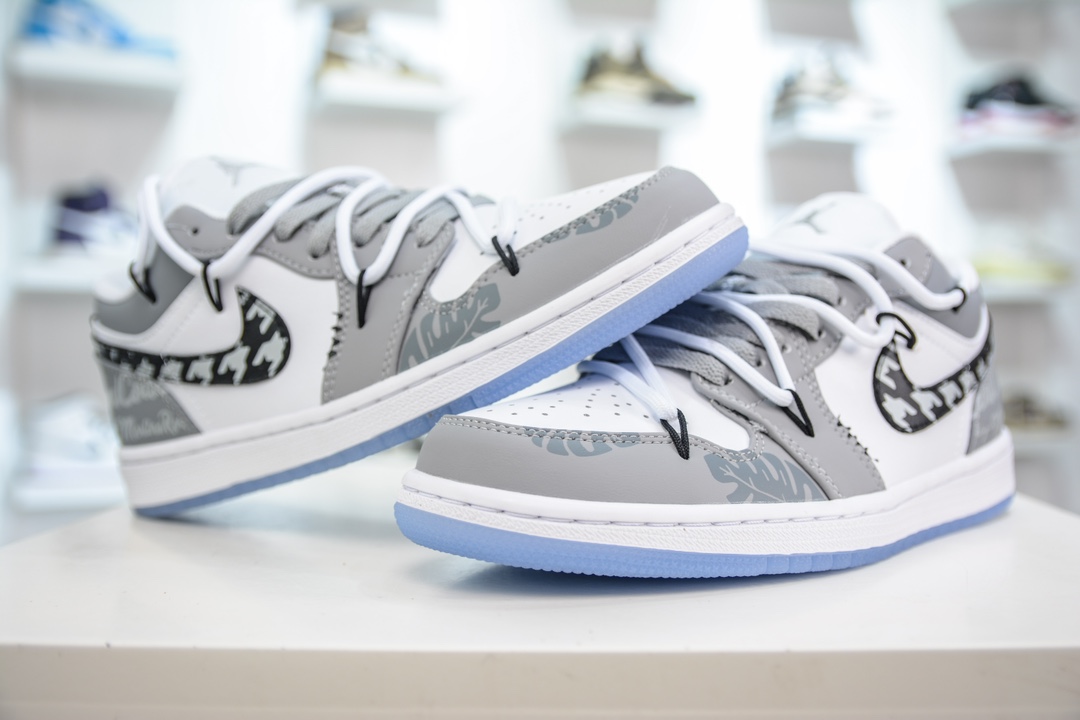 220 Air Jordan AJ1 Low 解构绑带低帮系列  DC0774-105
