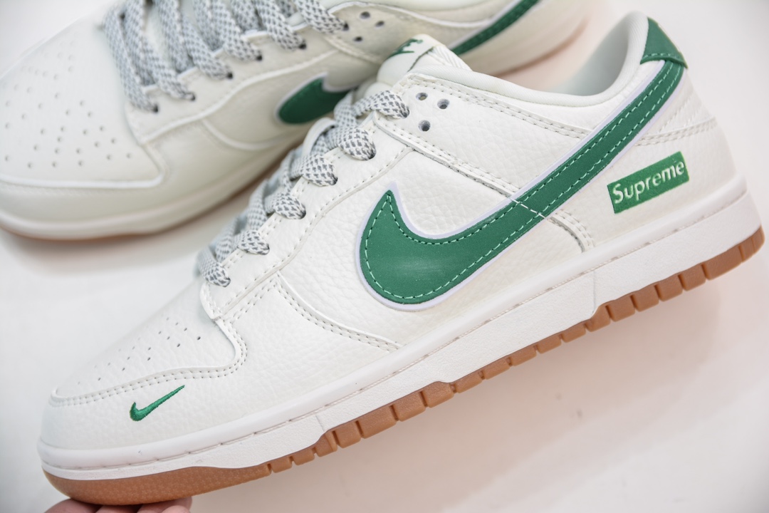 Supreme x Nike Dunk Low Beige Green Hook XH0923-340
