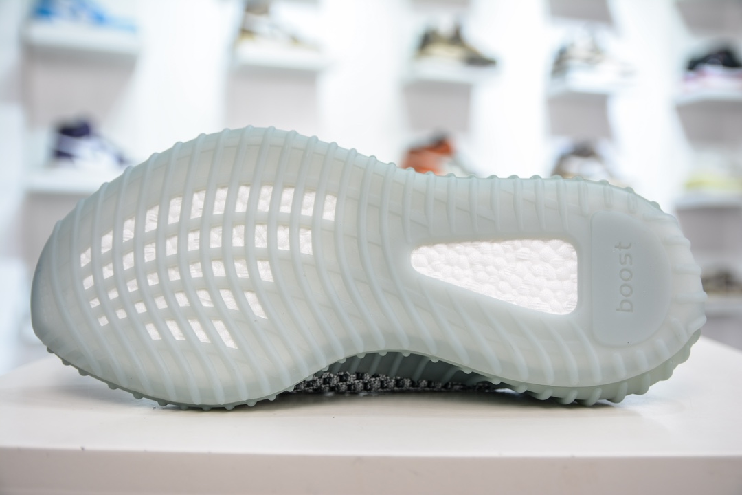 180 Adidas Yeezy Boost 350V2 ”Ash Blue” 水洗丹宁 GY7657