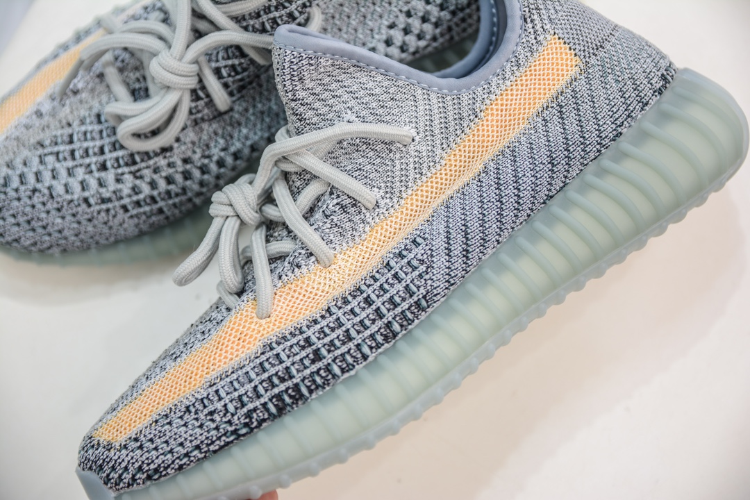 180 Adidas Yeezy Boost 350V2 ”Ash Blue” 水洗丹宁 GY7657