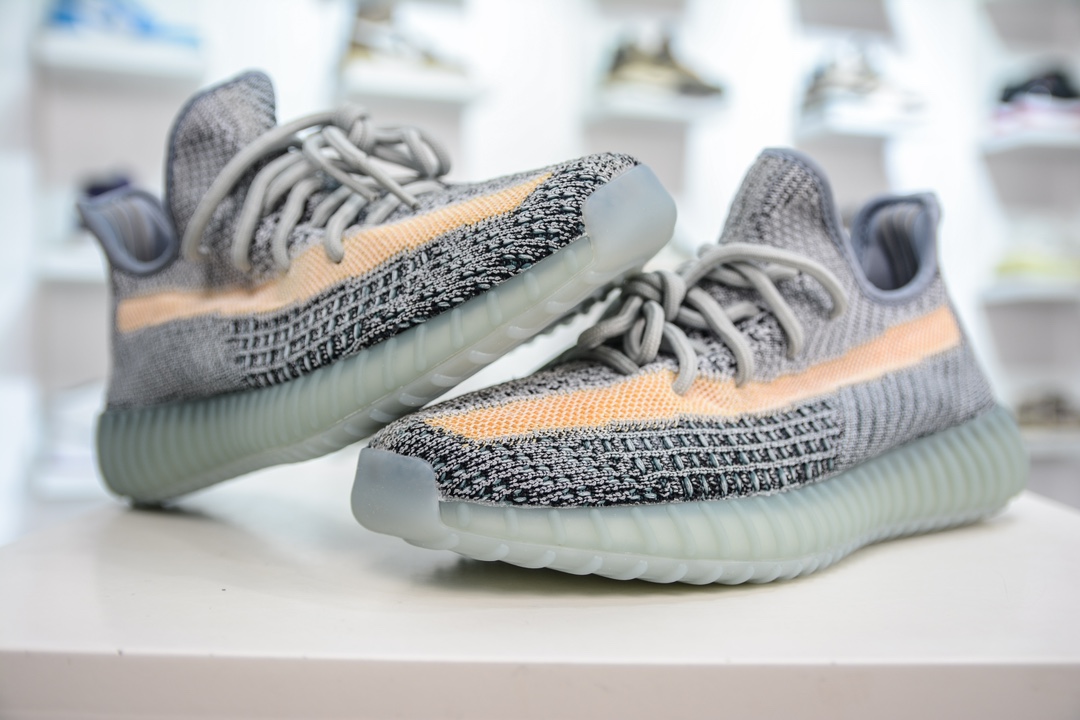 180 Adidas Yeezy Boost 350V2 ”Ash Blue” 水洗丹宁 GY7657
