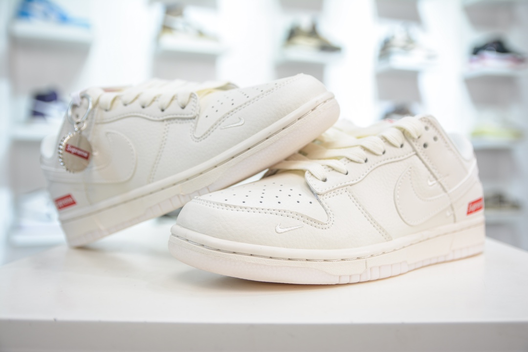 Supreme x Nike Dunk Low Beige Double Hook BB8675-104