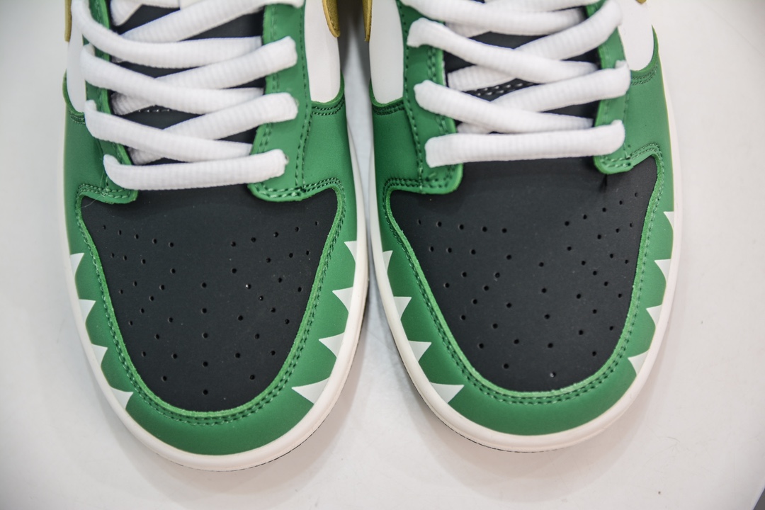 Nike Dunk Low Allosaurus This design is inspired by the light custom ZZ1998-006