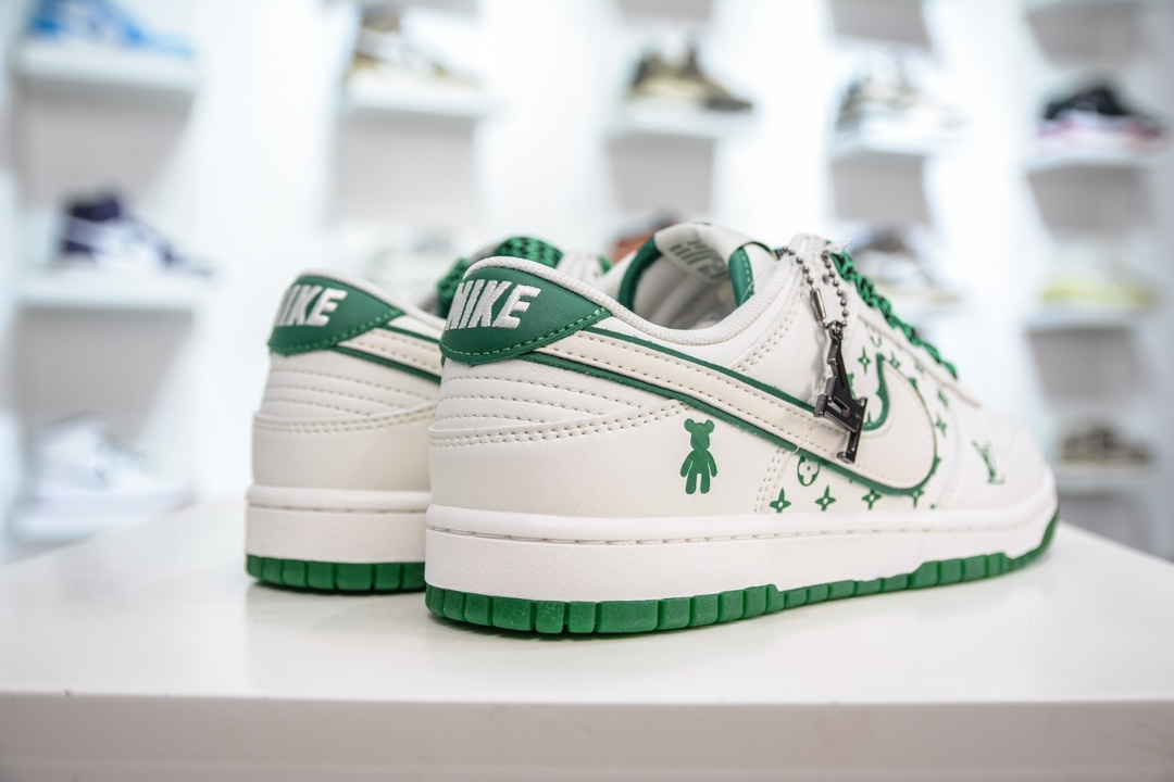 LV x Nike Dunk Low Beige Violent Bear SJ2068-241