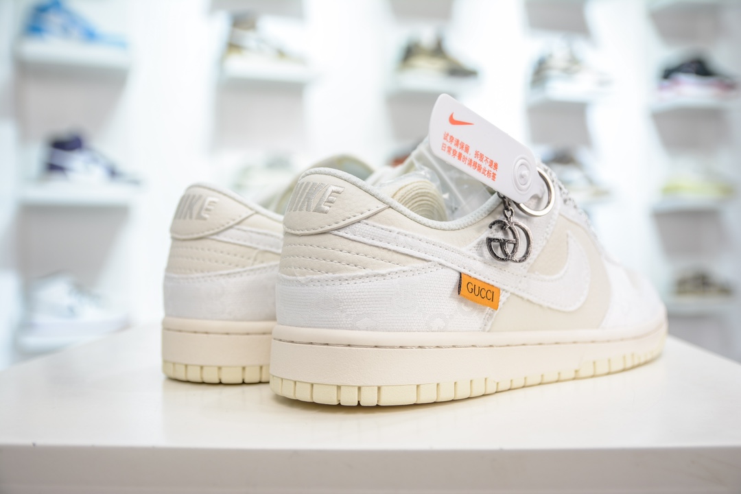 Gucci x Nike Dunk Low Silver Pattern BB9616-312