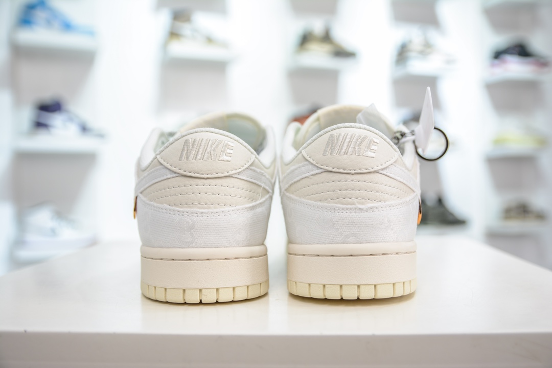 Gucci x Nike Dunk Low Silver Pattern BB9616-312