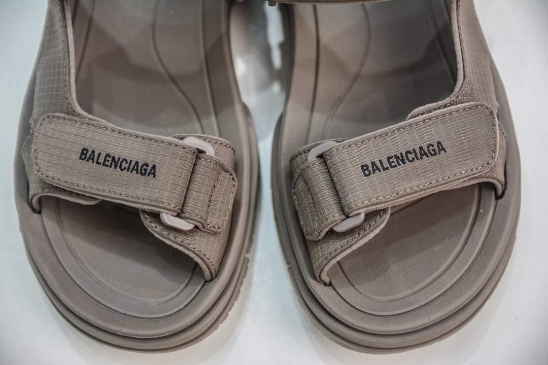 260 XA版纯原 Balenciaga Tourist 巴黎世家织物露趾魔术贴沙滩凉鞋