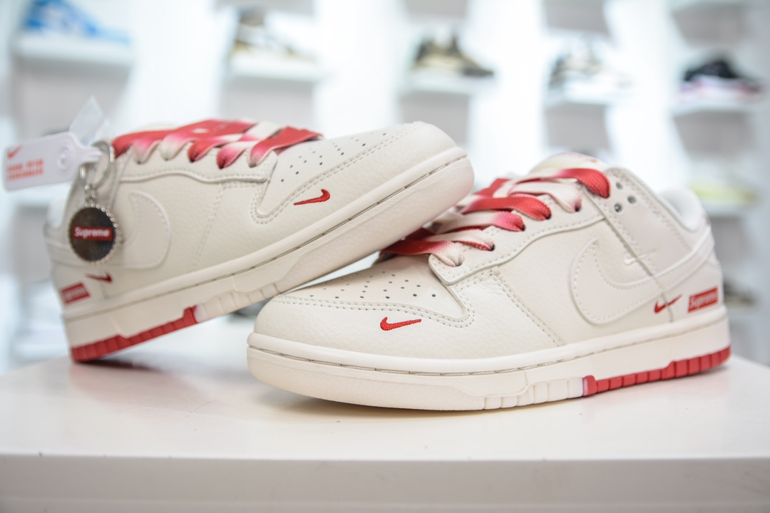 Supreme x Nike Dunk Low White and Red BB8675-107