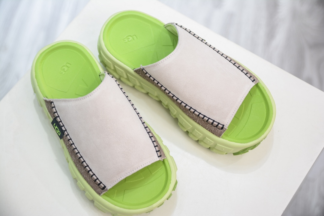 300 UGG【明星同款】春夏新款 轮胎底拖鞋 W Venture Daze Slide