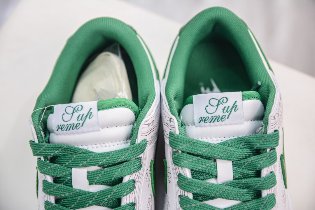 280 Supreme x Nike Dunk Low 绿鬼脸 XD6188-033