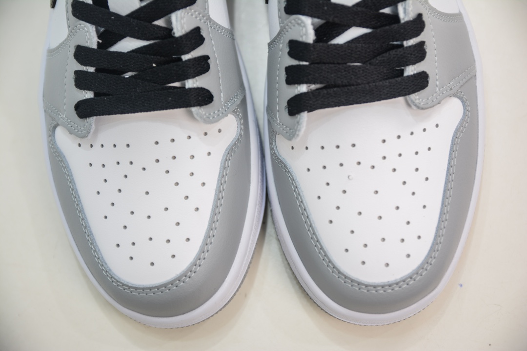 180 Jordan Air Jordan 1 Low OG 防滑耐磨 低帮 复古篮球鞋 CZ0790-110