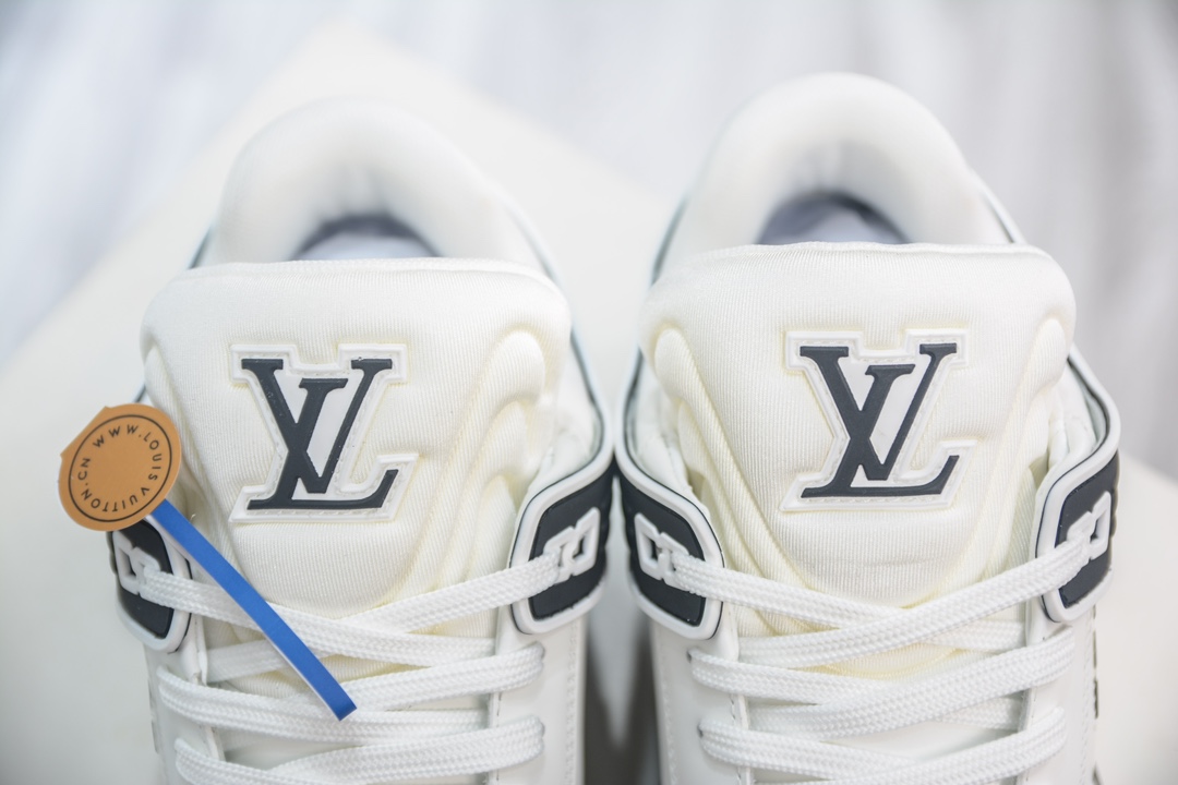 520 LV trainer 2024全新升级版 经典回归 LV全新运动系列