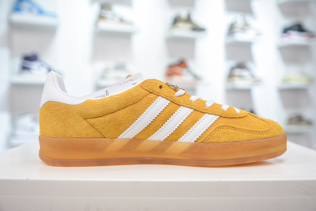 180 AY版纯原 AD Original Gazelle Indoor Trainers 瞪羚室内鞋系德训风板鞋  HQ8716