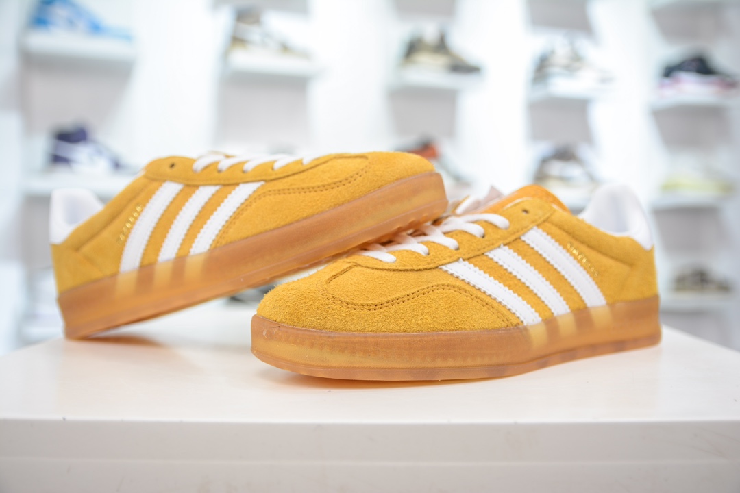 180 AY版纯原 AD Original Gazelle Indoor Trainers 瞪羚室内鞋系德训风板鞋  HQ8716