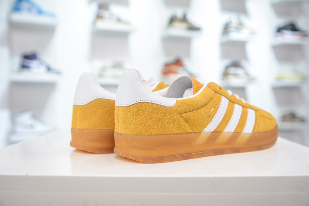 180 AY版纯原 AD Original Gazelle Indoor Trainers 瞪羚室内鞋系德训风板鞋  HQ8716