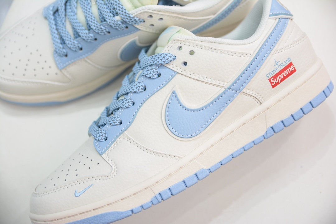 280 Supreme x Nike Dunk Low 蔚蓝满天星 BB9866-001