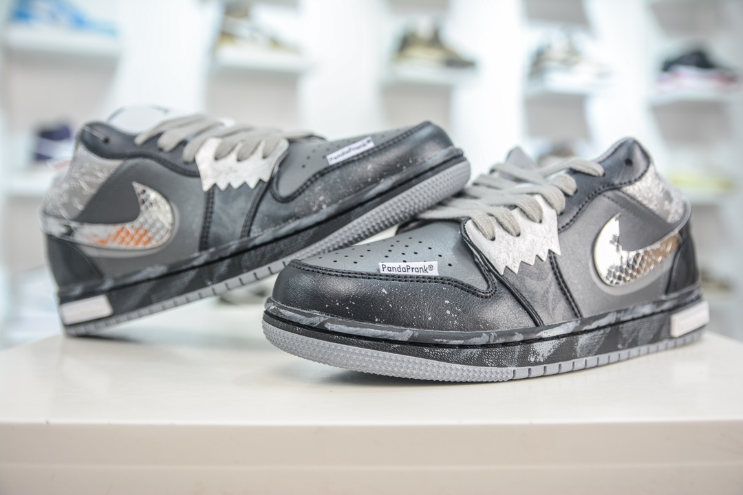 Air Jordan 1 Low AJ1 Joe 1 Panda Prank 553560-053