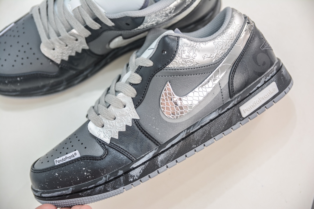 Air Jordan 1 Low AJ1 Joe 1 Panda Prank 553560-053