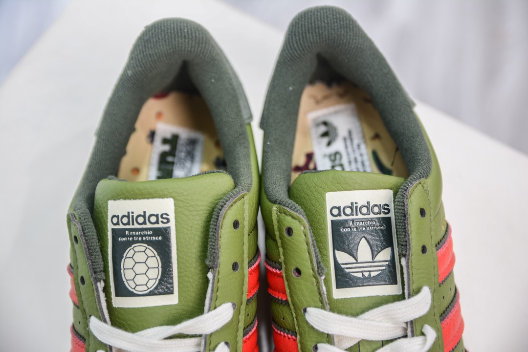 Teenage Mutant Ninja Turtles x AD Originals Superstar joint green and red shell toe IF9280