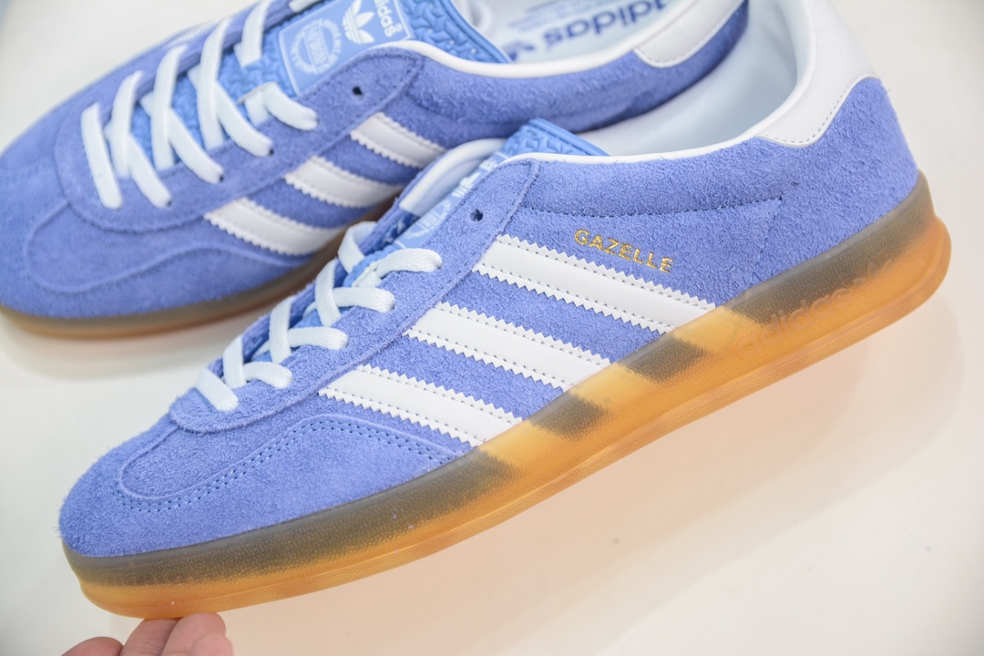 AY version pure original AD Original Gazelle Indoor Trainers Gazelle indoor shoes sneakers white blue bar HQ8717