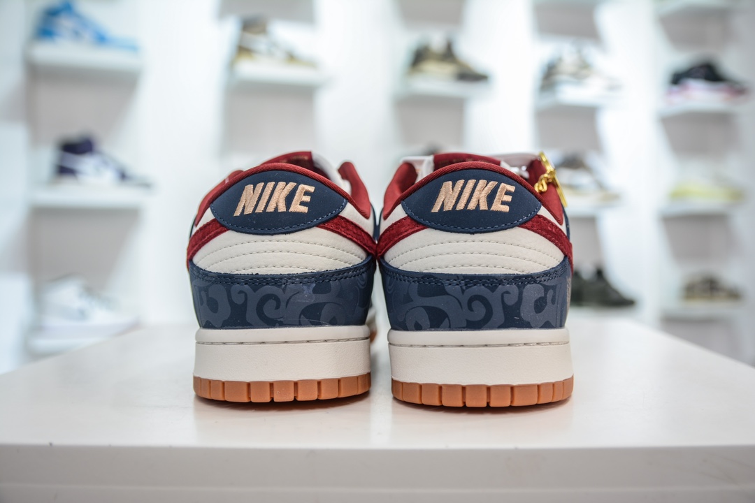 300 Nike Dunk Low 龙年限定 暗纹 蓝红勾  DQ1098-365