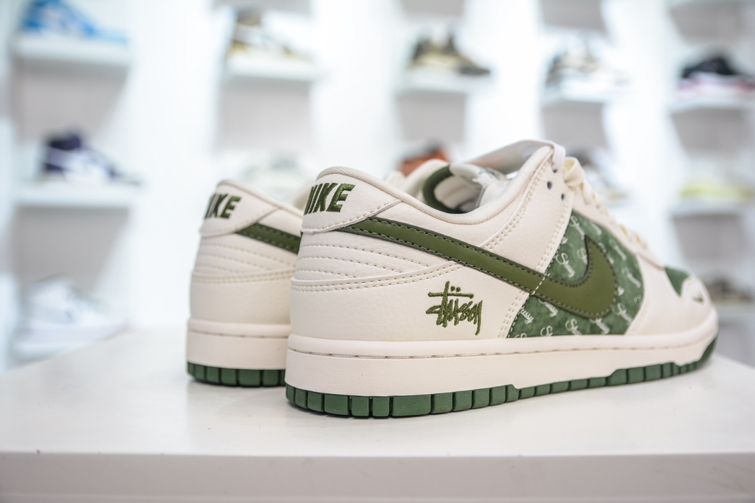 280 Stussy x Nike Dunk Low 斯图西 绿花 CF3688-008