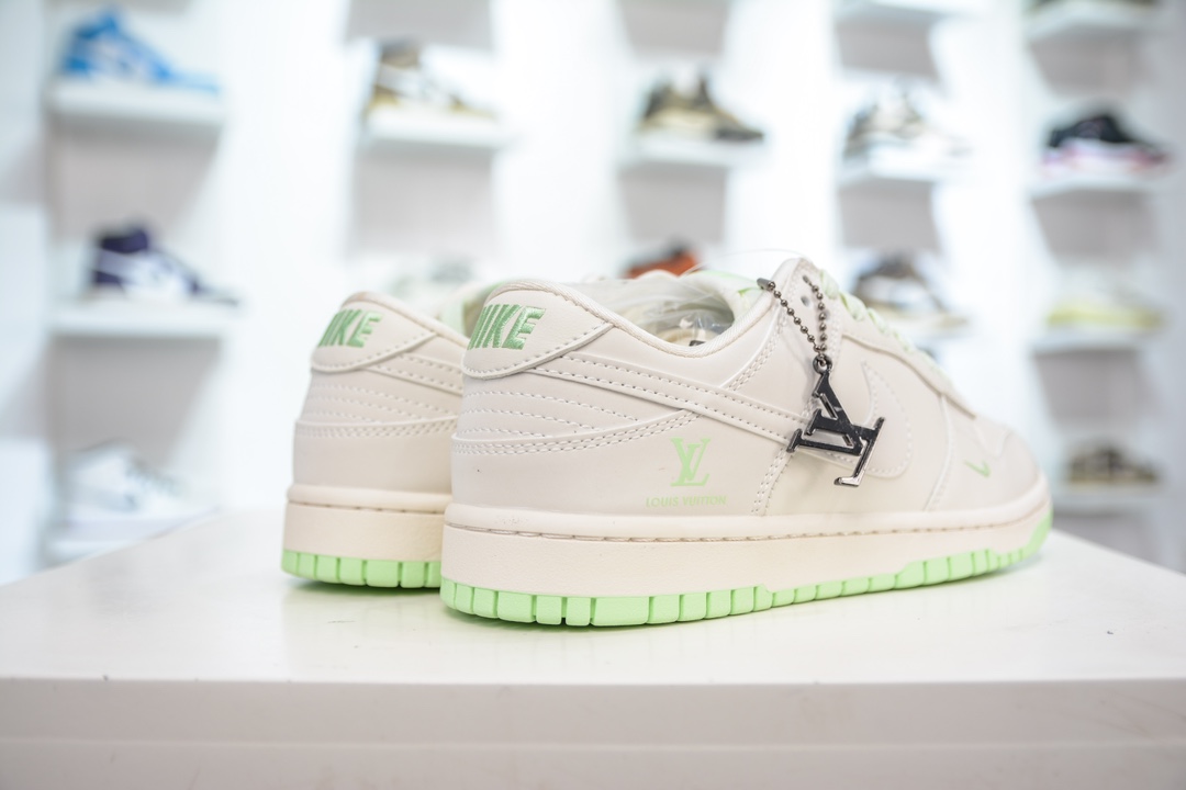 280 LV x Nike Dunk Low 双勾荧光绿  XX2025-321