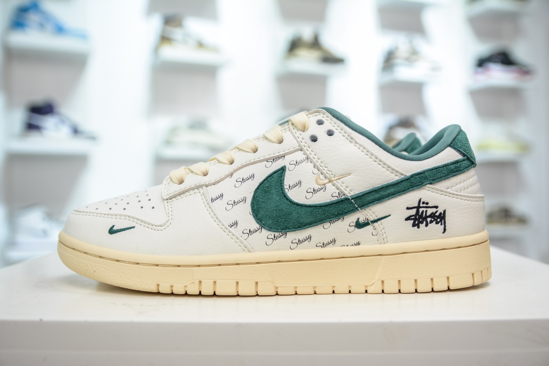 280 Nike SB Dunk Low 斯图西联名 CF3688-006