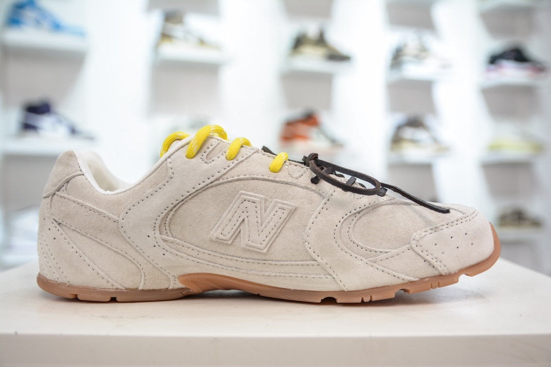 260 缪缪MiuMiu x NB新百伦New Balance 530 SL系列低帮经典复古休闲运动慢跑鞋