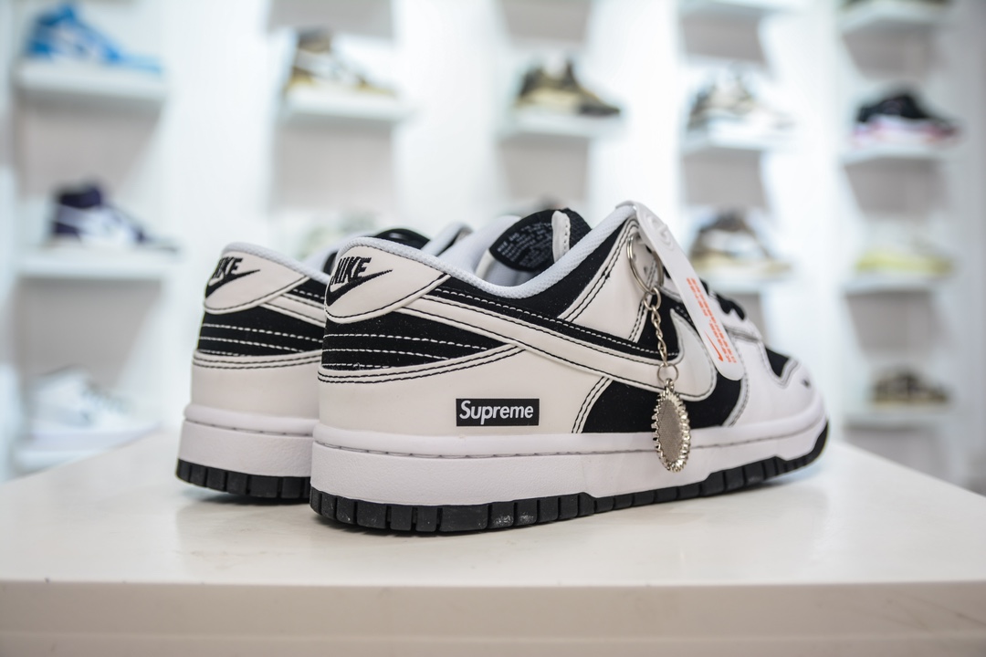 280 Nike SB Dunk Low x Supreme 黑白双钩 FC1688-144