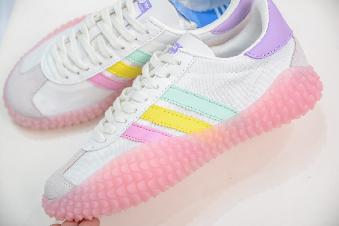200 Adidas Kamanda 小Yeezy 生胶刺头底 EE5668