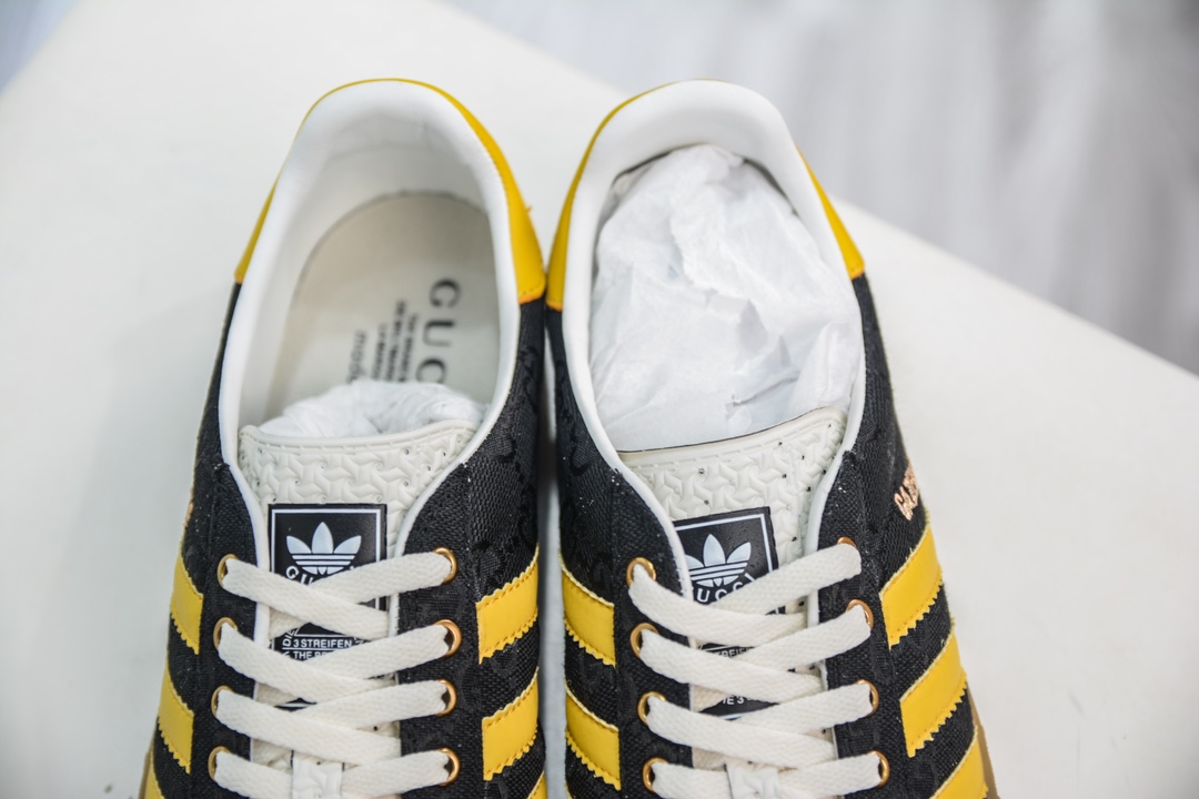 330 纯原版本 古驰Gucci x 阿迪达斯Adidas Originals Gazelle”Esquisite Gucci”羚羊板鞋