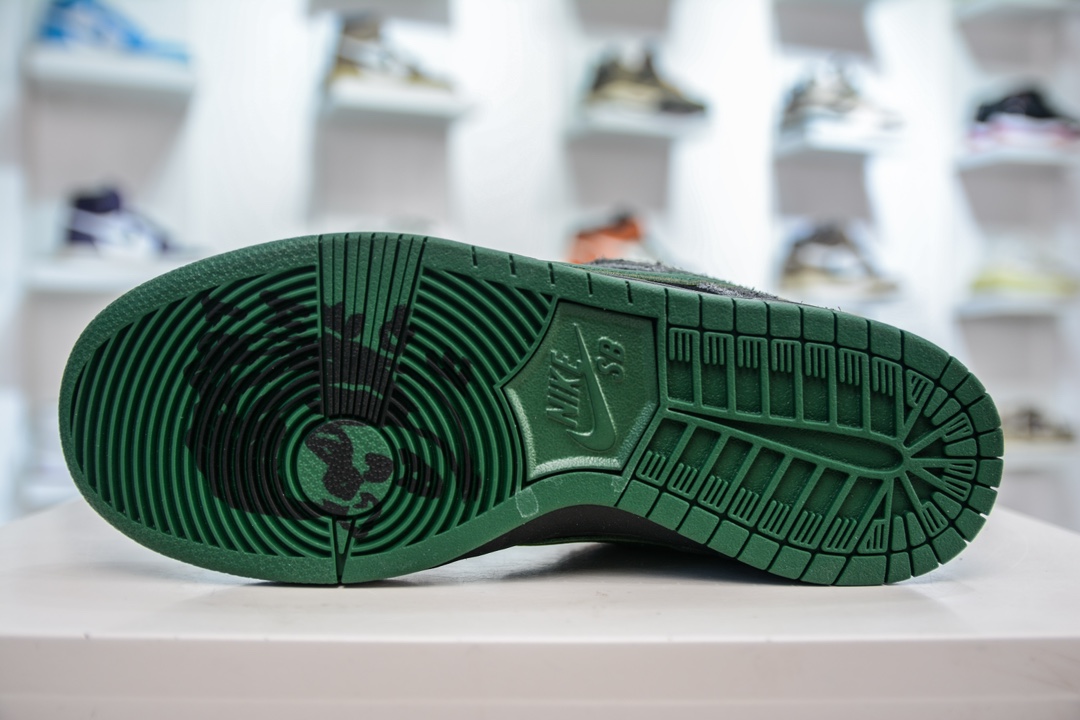 350 TOP纯原 There Skateboards x Nike Dunk SB 防滑耐磨低帮黑绿 HF7743-001