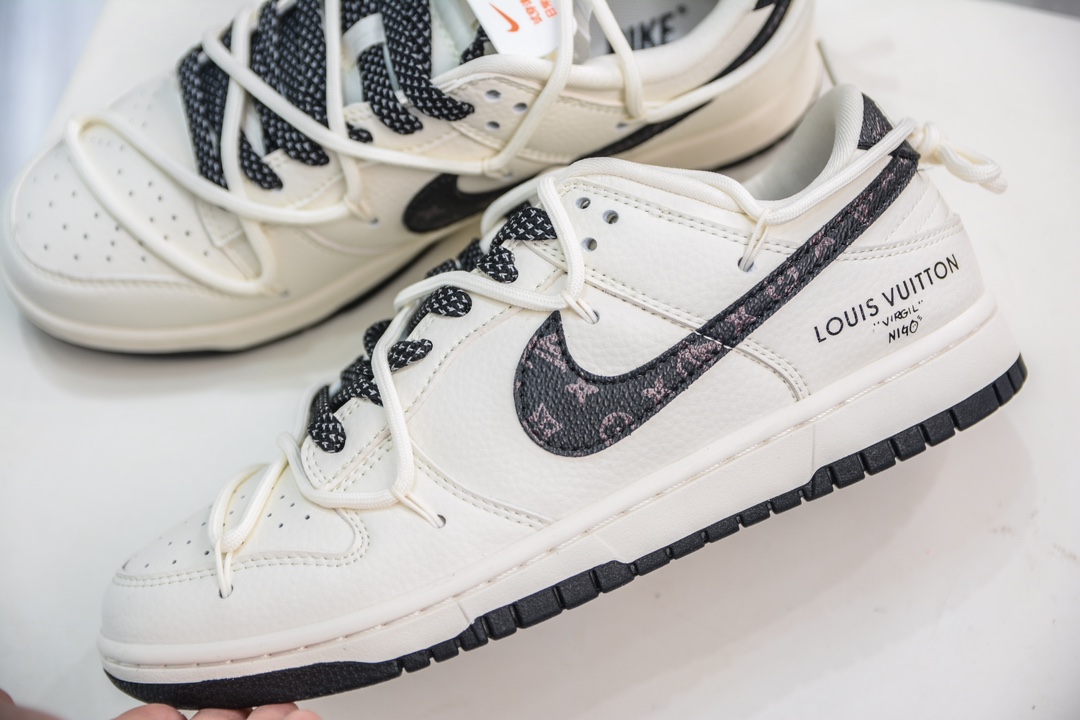 LV x Nike Dunk Low 米白典雅黑   JJ5688-103